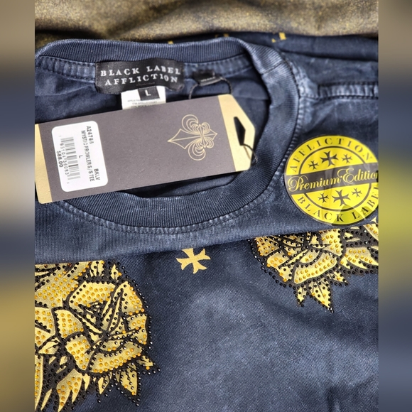 Affliction Black Label Premium Edition T-shirt. - Picture 9 of 11